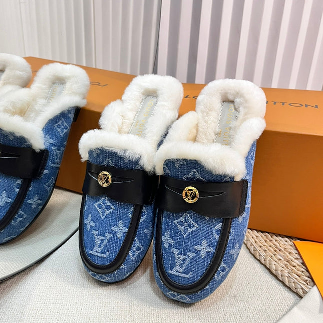 FLAT MULE IN COBALT BLUE MONOGRAM DENIM AND SHEARLING LINING