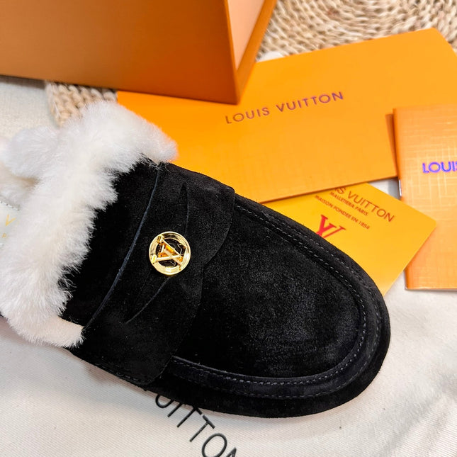 LV COSY FLAT COMFORT CLOG IN BLACK SUEDE AND SHEARLING LINING