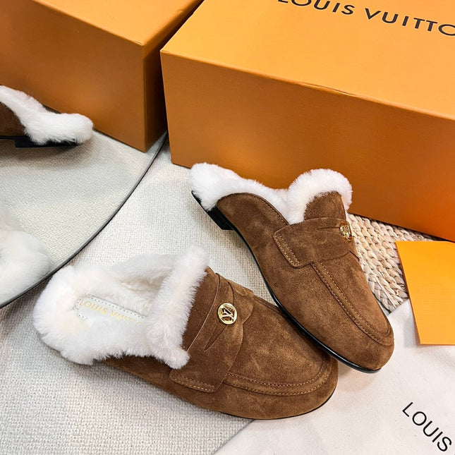 LV COSY FLAT COMFORT CLOG IN RUSSET BROWN SUEDE AND SHEARLING LINING