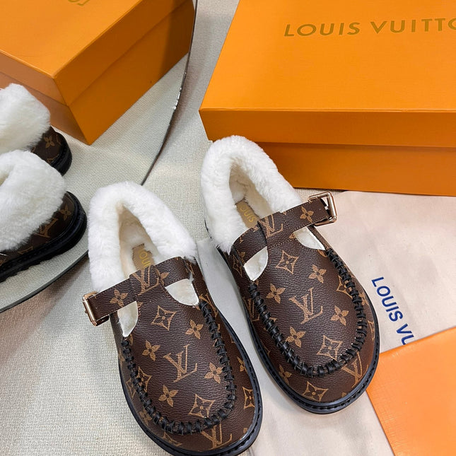 COLORADO COMFORT MARY JANE IN CHOCOLATE BROWN MONOGRAM CALFSKIN AND SHEARLING LINING