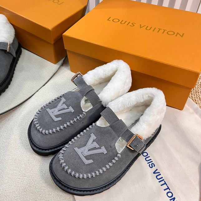 COLORADO COMFORT MARY JANE IN SHADOW GRAY SUEDE AND SHEARLING LINING
