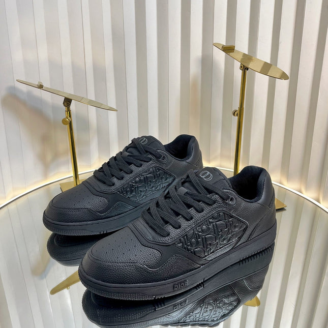 B27 LOW-TOP SNEAKER BLACK SMOOTH CALFSKIN