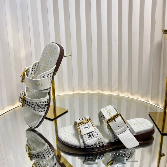 D-AVENUE SLIDES 25S IN WHITE CALFSKIN MICRO CANNAGE MOTIF