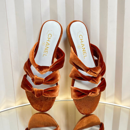 THREE STRAPS MULE IN RUSSET BROWN VELVET