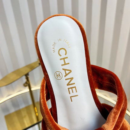 THREE STRAPS MULE IN RUSSET BROWN VELVET