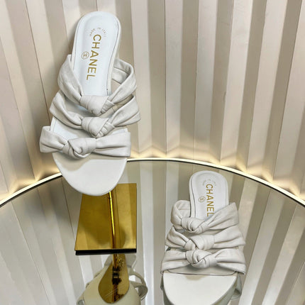 THREE STRAPS MULE IN WHITE CALFSKIN