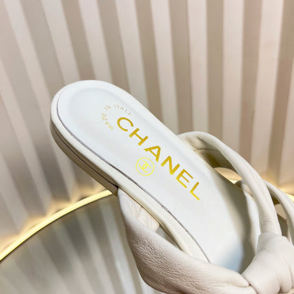 THREE STRAPS MULE IN WHITE CALFSKIN