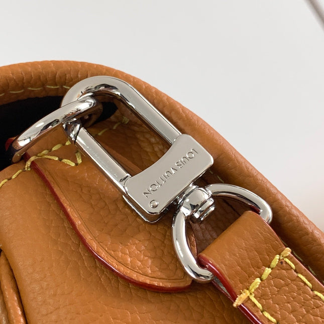 BUCI BAG 24 IN GOLD MIEL BROWN EPI GRAIN COWHIDE