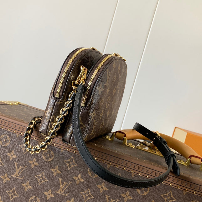 ALMA BE BAG 27 IN BROWN MONOGRAM CANVAS AND COWHIDE