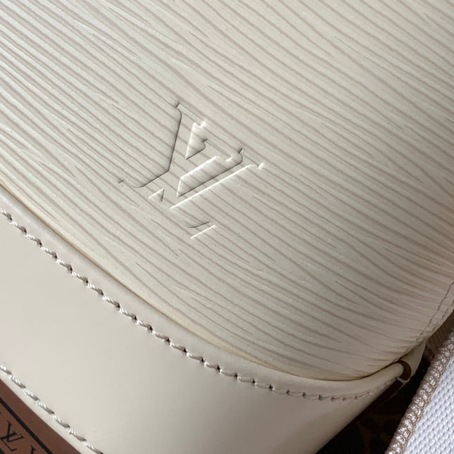 ALMA BB BAG 23 IN BEIGE GRAIN EPI COWHIDE