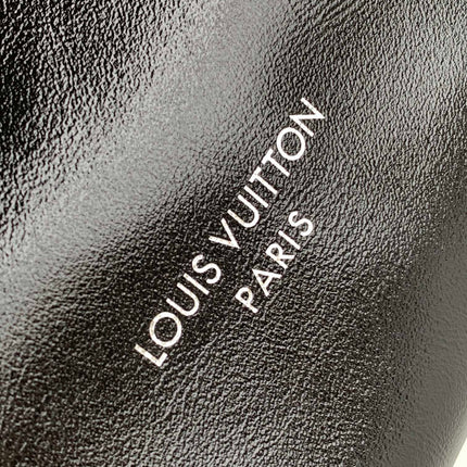 CARRYALL VIBE BAG 39 IN BLACK LAMBSKIN MONOGRAM PATTERN