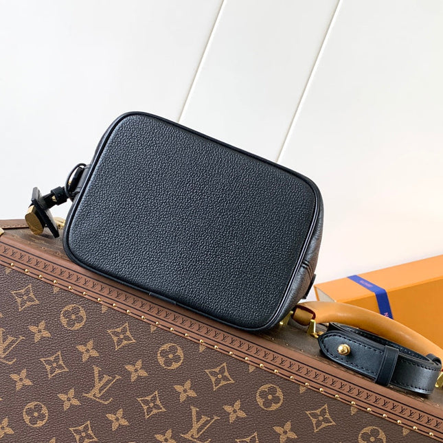 ALL IN BB BAG 18 IN BLACK EMBOSSED COWHIDE