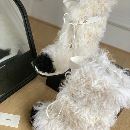 CC ANKLE HIGH BOOTS IN WHITE MIX BLACK WOOL FUR