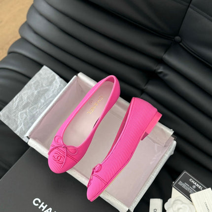 CLASSIC BALLET FLATS BRIGHT PINK LAMBSKIN