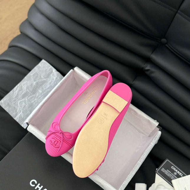 CLASSIC BALLET FLATS BRIGHT PINK LAMBSKIN