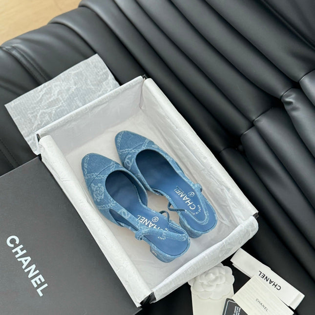 CLASSIC HIGH SLINGBACK CERULEAN BLUE CALFSKIN