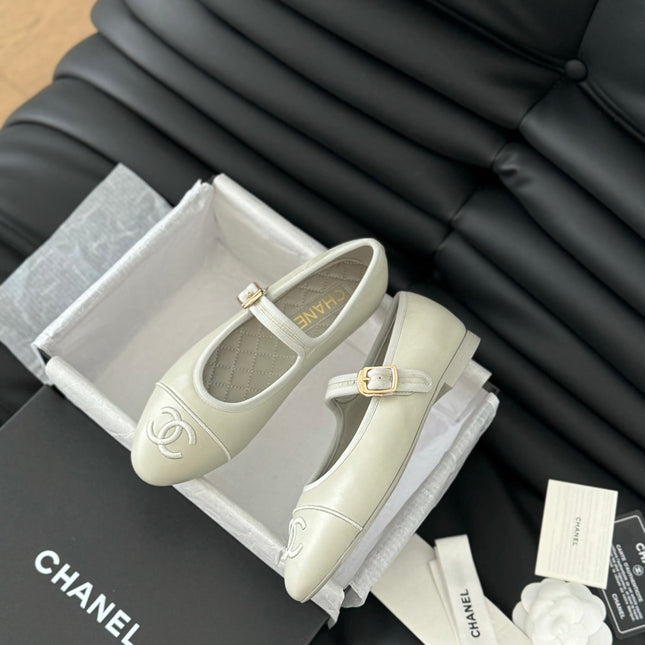 MARY JANE SHOES IN GREY LAMBSKIN