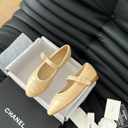 MARY JANE SHOES IN DARK CREAM LAMBSKIN