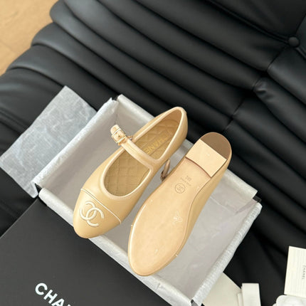 MARY JANE SHOES IN DARK CREAM LAMBSKIN