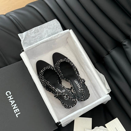 HIGH SLINGBACK IN BLACK MIX WHITE TWEED AND LAMBSKIN