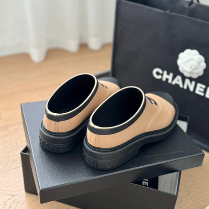 SHORT BOOTS IN BEIGE CREAM MIX BLACK RUBBER