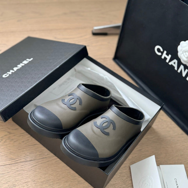 SHORT BOOTS IN MOCHA BROWN MIX BLACK RUBBER