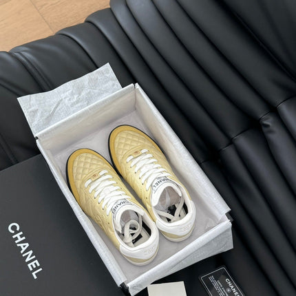 CC SNEAKER IN LIGHT YELLOW MIX WHITE EMBROIDERED LAMBSKIN