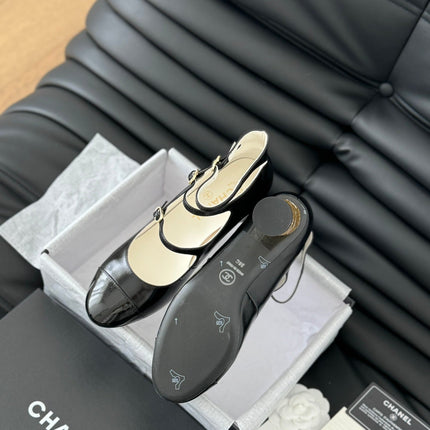 CC MARY JANE SHOES THREE STRAPS BLACK LAMBSKIN WITH GOLD HARDWARE