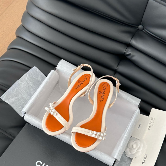 PEARL SANDAL IN WHITE AND VIVID ORANGE LAMBSKIN 75 MM