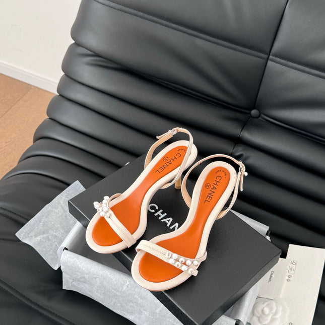 PEARL SANDAL IN WHITE AND VIVID ORANGE LAMBSKIN 75 MM