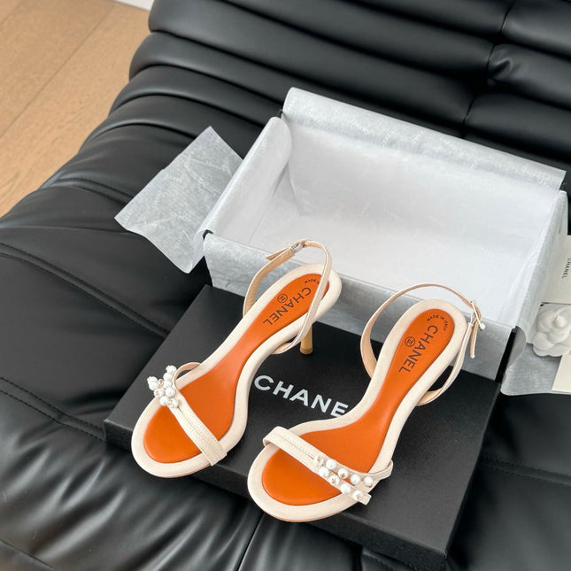 PEARL SANDAL IN WHITE AND VIVID ORANGE LAMBSKIN 75 MM