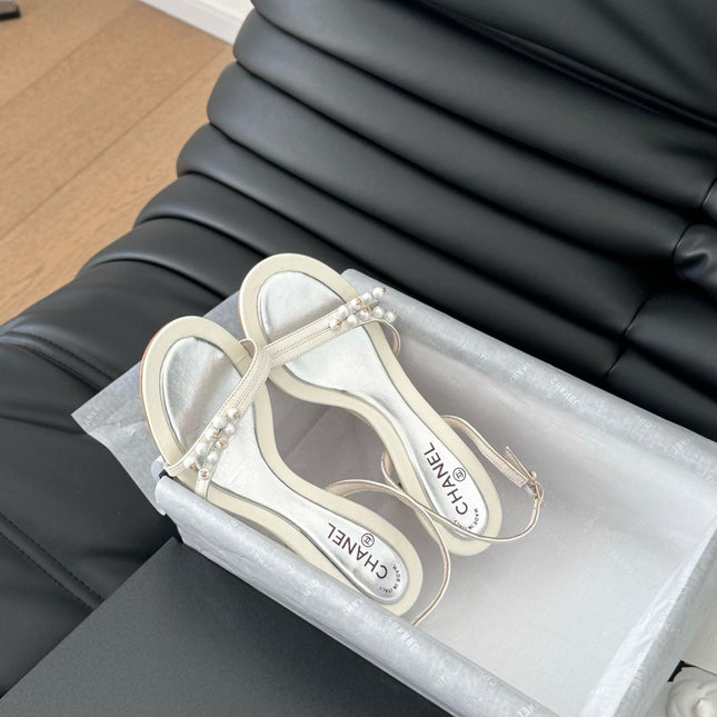 PEARL SANDAL IN WHITE LAMBSKIN 75 MM