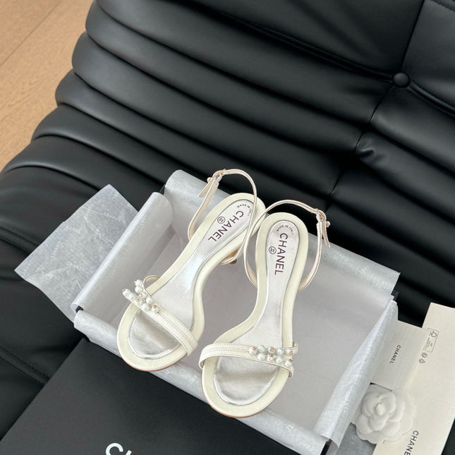 PEARL SANDAL IN WHITE LAMBSKIN 75 MM