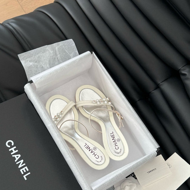 PEARL SANDAL IN WHITE LAMBSKIN 35 MM