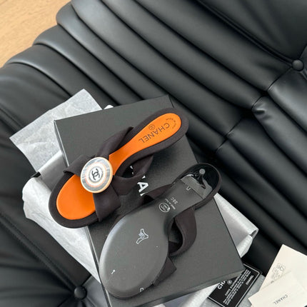 BLACK FABRIC CC SLIDE SANDALS