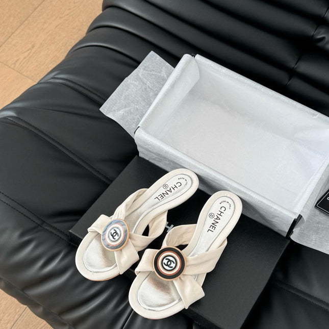 WHITE FABRIC CC SLIDE SANDALS