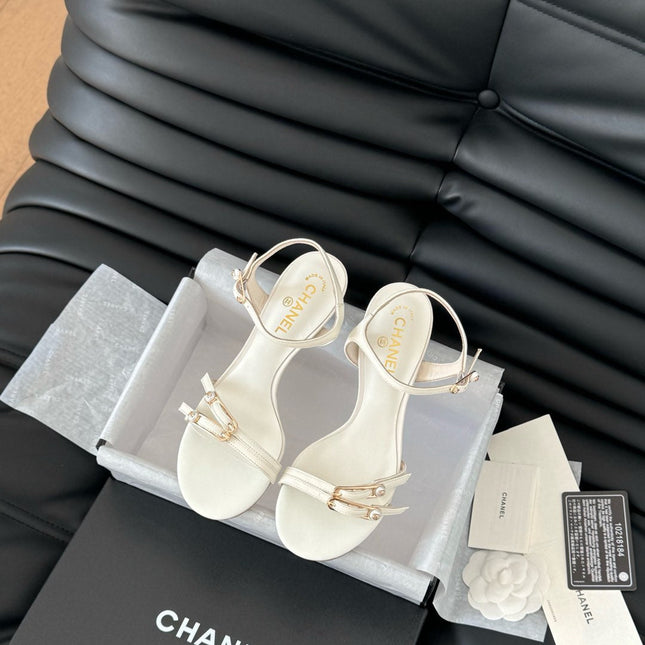 MID-HEEL 35 MM SANDAL IN WHITE SHEEPSKIN