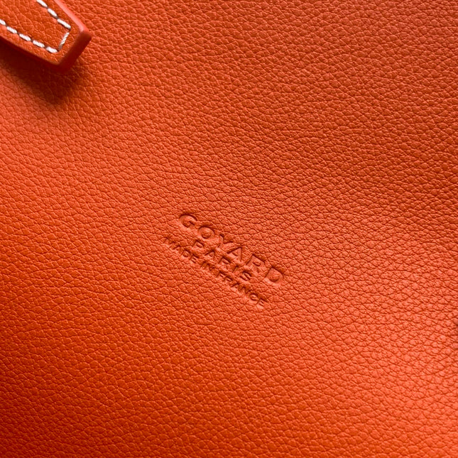 CHYPRE WALLET-POUCH 21 IN ORANGE GOYARDINE CANVAS AND CALFSKIN