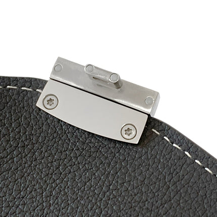 CHYPRE WALLET-POUCH 21 IN GRAY GOYARDINE CANVAS AND CALFSKIN