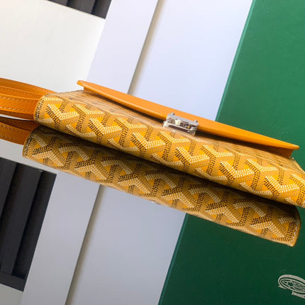 CHYPRE WALLET-POUCH 21 IN YELLOW GOYARDINE CANVAS AND CALFSKIN