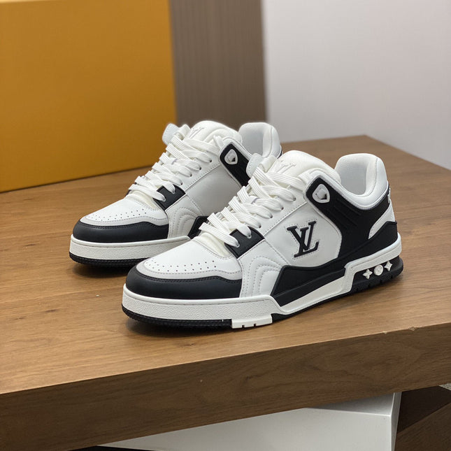 LV TRAINER  BLACK WHITE SNEAKER