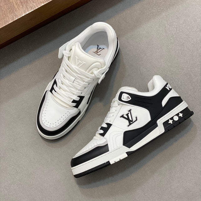 LV TRAINER  BLACK WHITE SNEAKER