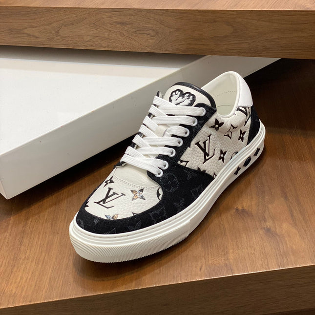 LV MONOGRAM BLACK AND WHITE SNEAKERS