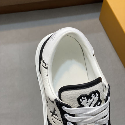 LV MONOGRAM BLACK AND WHITE SNEAKERS