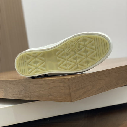 LV MONOGRAM BEIGE AND WHITE SNEAKERS