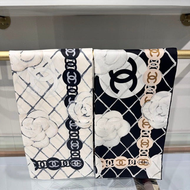 CHANEL 25S SCARF 90 IN CASHMERE SILK 737220