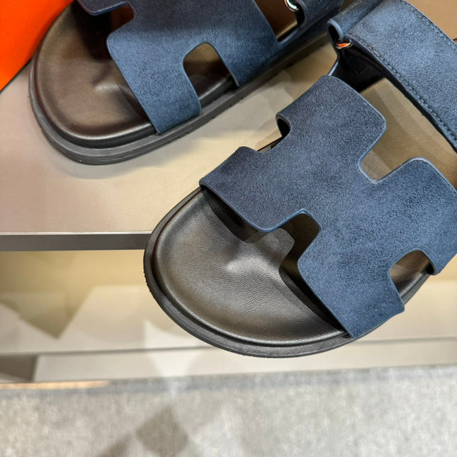 HM CHYPRE SANDAL NAVY SUEDE