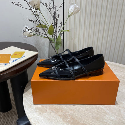 POINTED-TOE TRIPLE-STRAP BALLET FLAT IN BLACK PATENT CALFSKIN