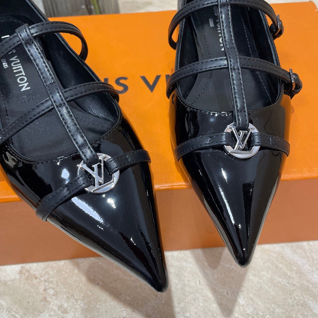 POINTED-TOE TRIPLE-STRAP BALLET FLAT IN BLACK PATENT CALFSKIN