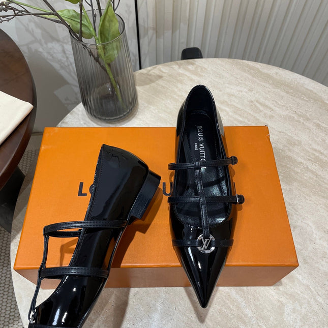 POINTED-TOE TRIPLE-STRAP BALLET FLAT IN BLACK PATENT CALFSKIN